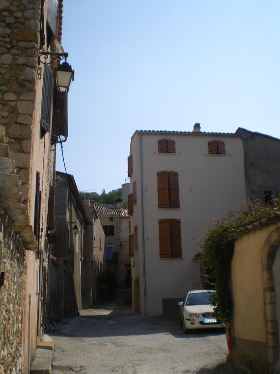 Les Cigales D'Estoublon Apartment Стая снимка